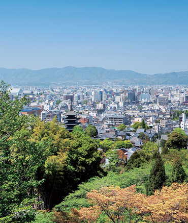 高台から見た景色の画像